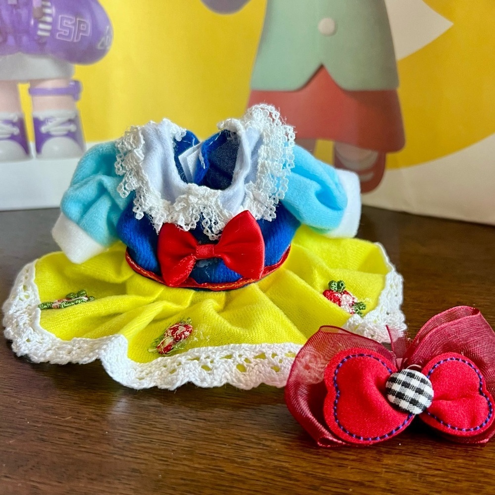 Labubu Snow White Look Dress & Head Bow Costume Outfit Clothes
